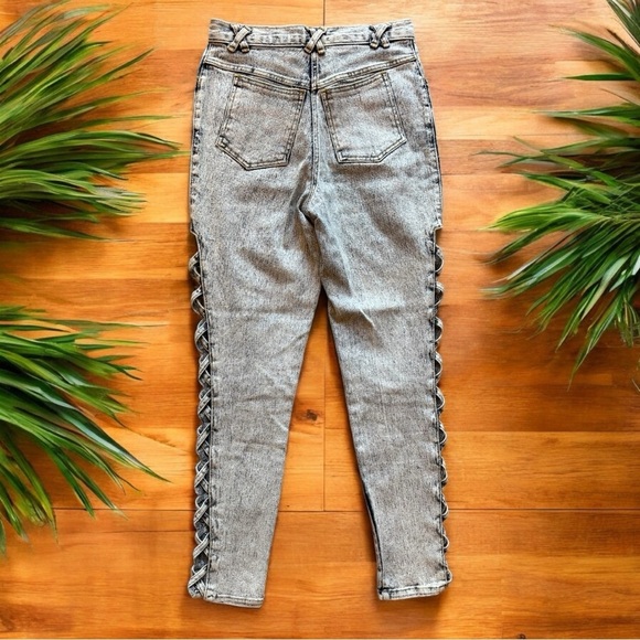 VINTAGE Frederick’s of Hollywood Lace-Up Acid Wash Jeans - Junior Size S - Picture 2 of 9